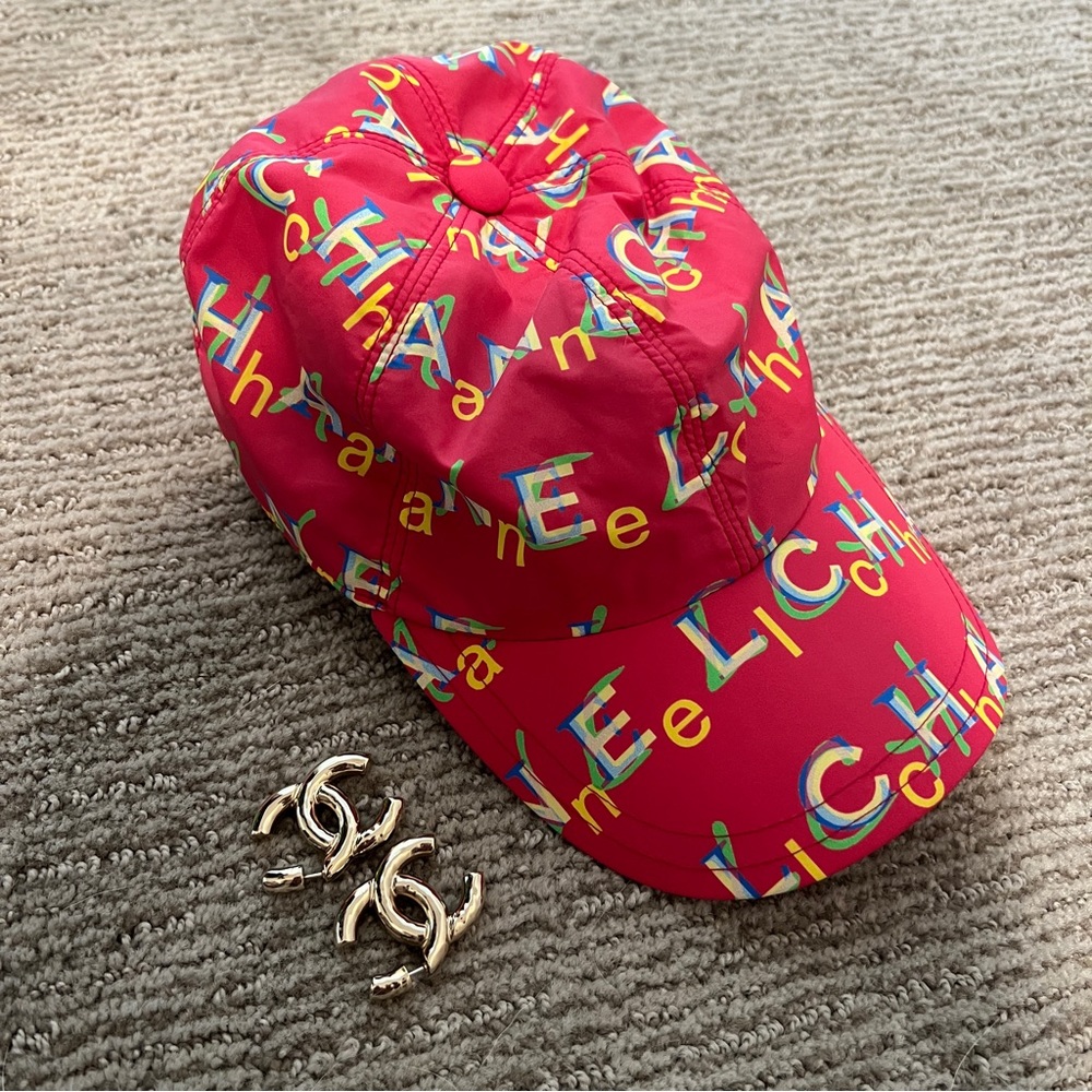 RARE!! CHANEL 2019 LOGO Baseball Cap